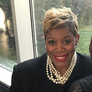 Meet your Posher, Ronnette